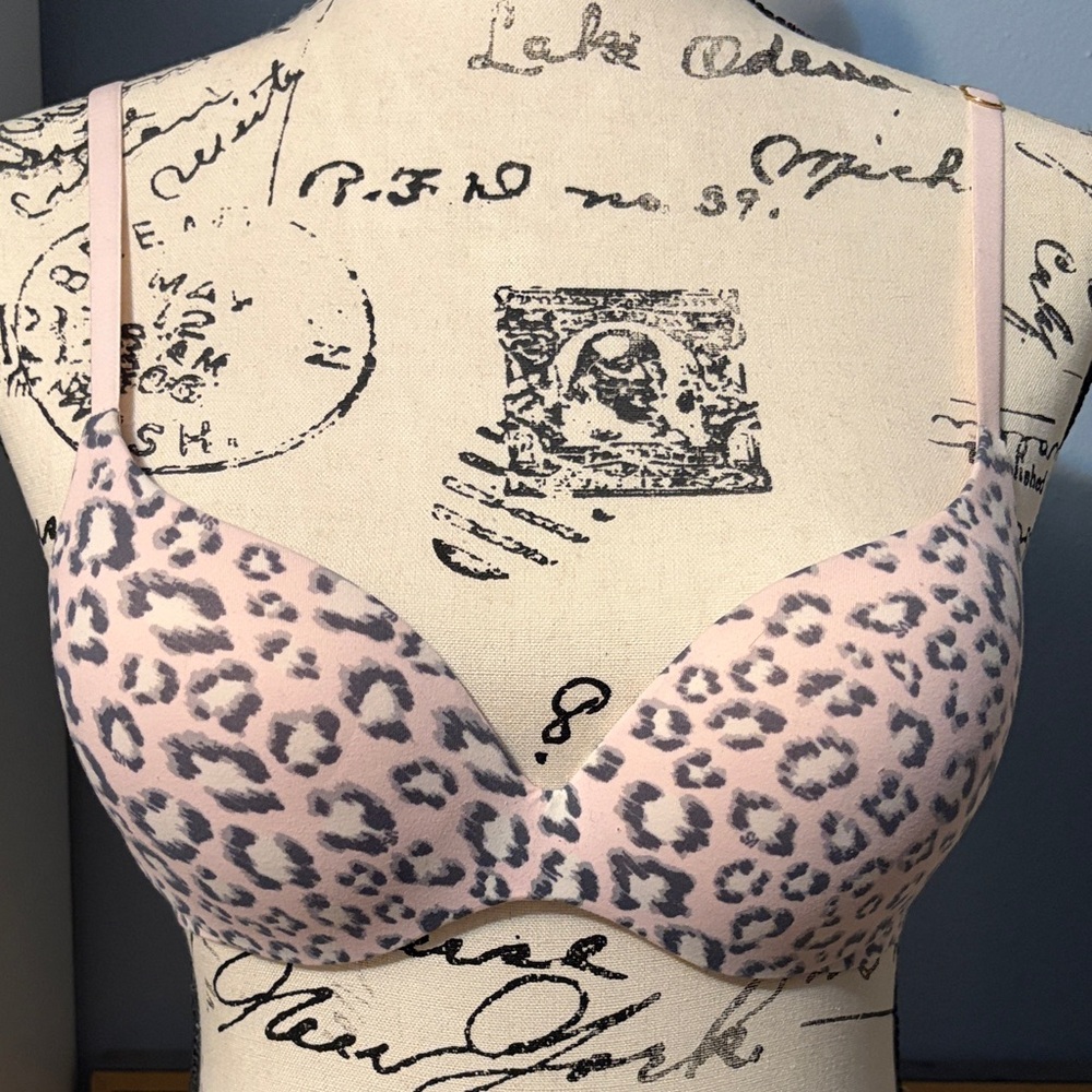 Leopard Print Pink Bra Victoria Secret push-up